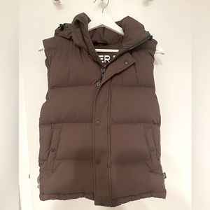 Tna super puff vest in rich mocha brown xs
